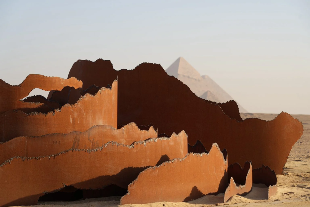 Jean Boghossian, Desert Waves. Courtesy of the artist and Art d’Egypte. Photography: © MO4.