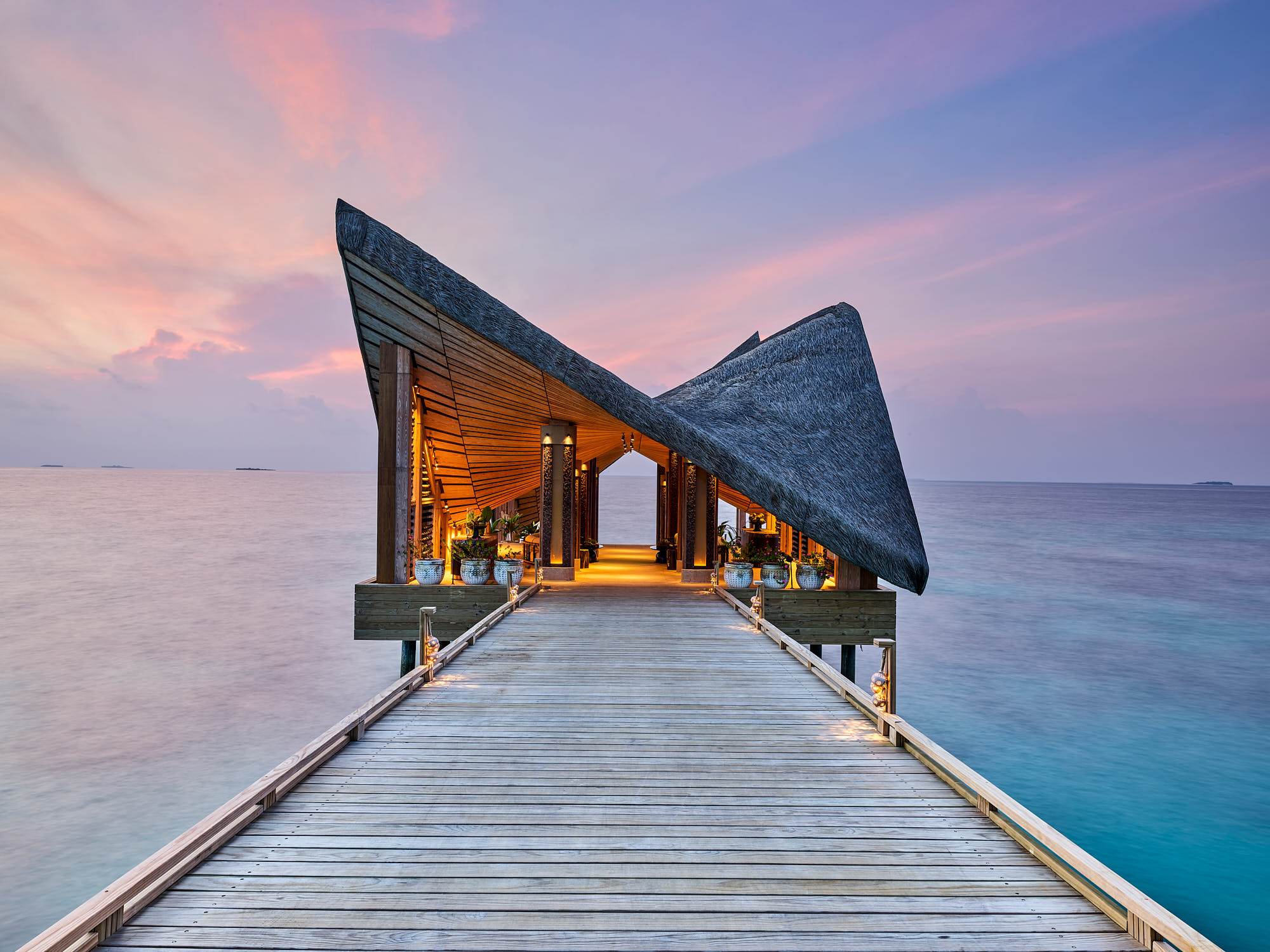 JOALI Maldives celebra il suo sesto anniversario con Maison Ruinart