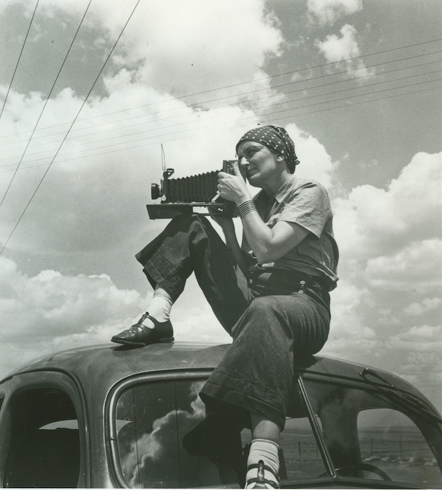 Art Night. Dorothea Lange, 1936, by Paul S.Taylor