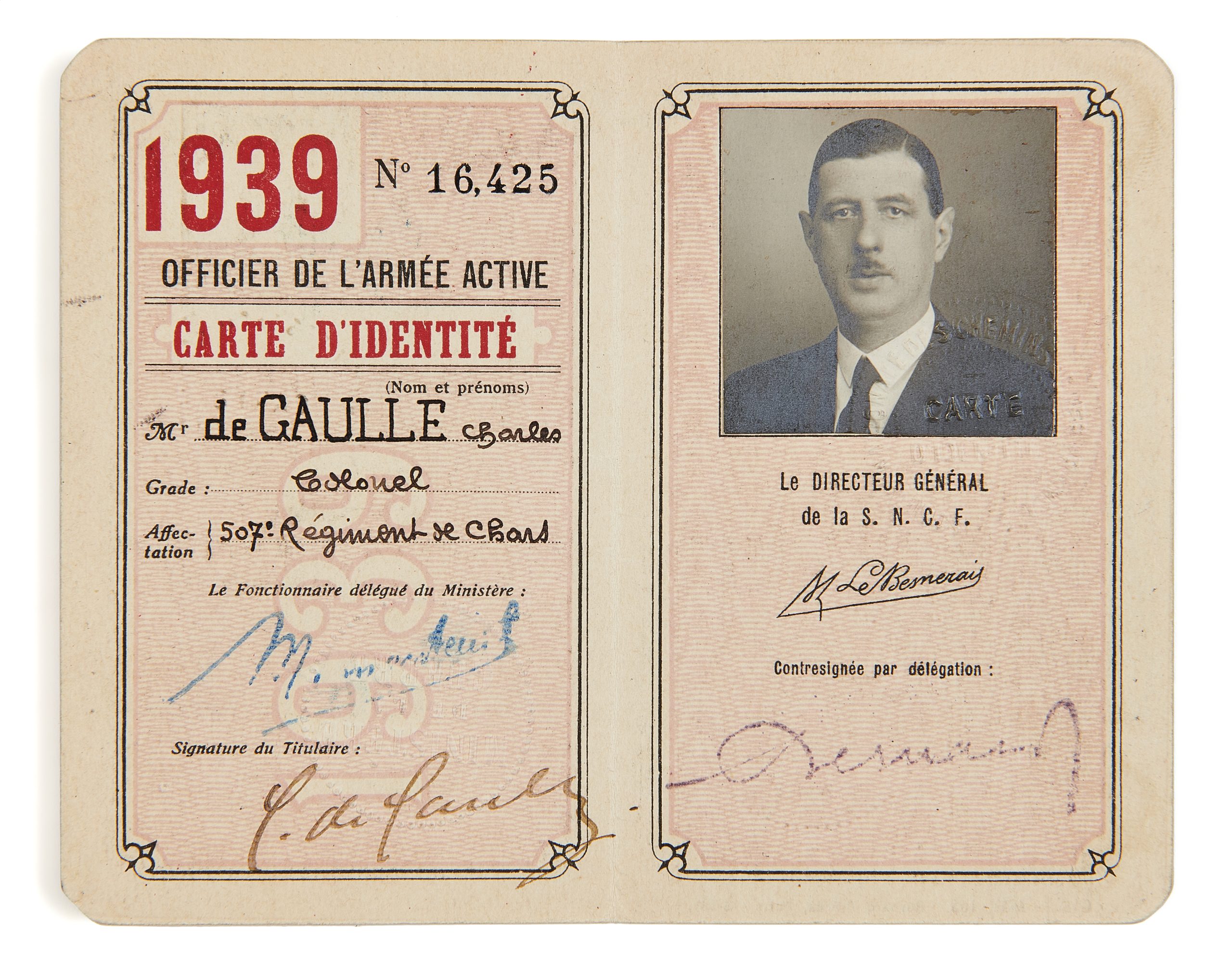 Charles De Gaulle. Artcurial presenta la prima asta dedicata al grande generale francese