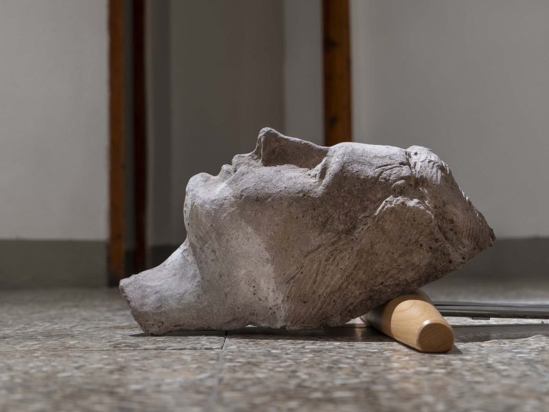 Michelangelo Consani, Il seme dell’uomo (dett.), 2024, ferro, alluminio, legno e cemento, 49 x 51 x 51 cm, Courtesy ME Vannucci Pistoia, foto Nicola Gnesi