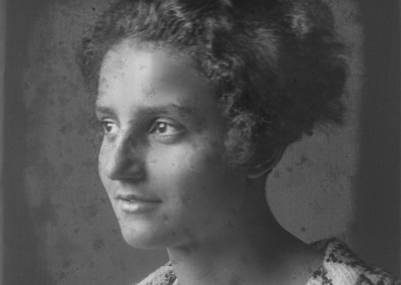 Yvonne De Rosa, Corrispondenze, Magazzini Fotografici, Napoli
