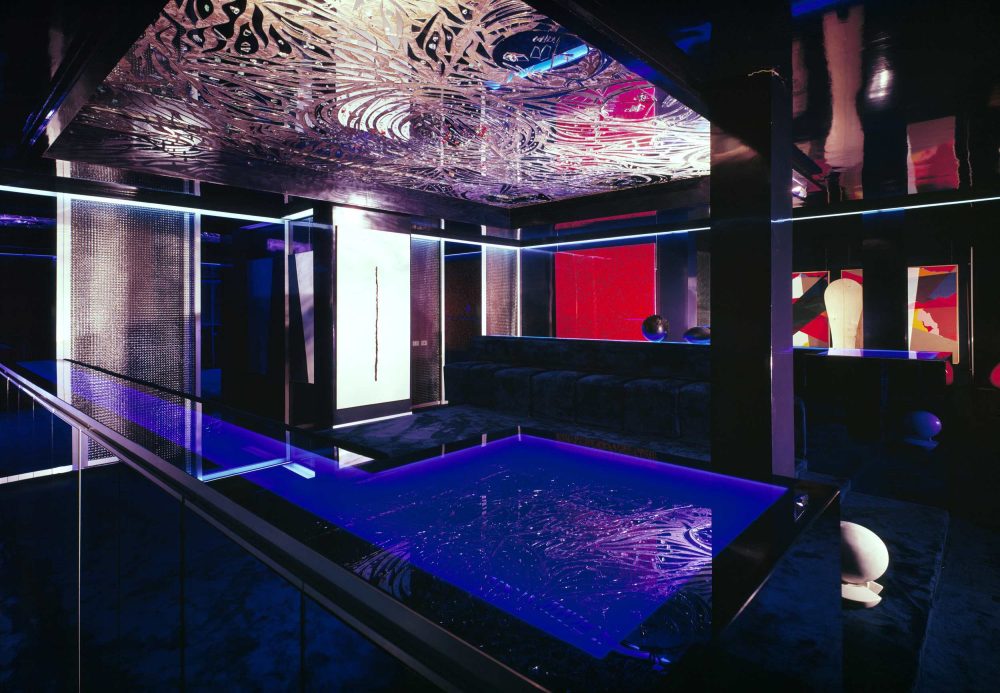 Nanda Vigo, La Casa blu, Milano, 1967-71. Foto Carla De Benedetti