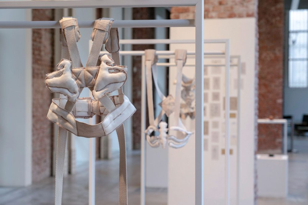 Turchi, Muta, (particolare), 2025, ph di Simone Panzeri