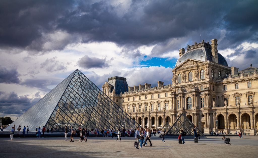 “Nuovo Rinascimento” del Louvre? Aperto il concorso