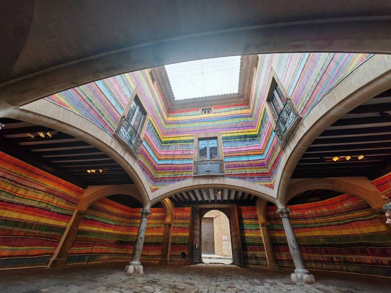 La grande installazione di Peter Halley a Casal Solleric