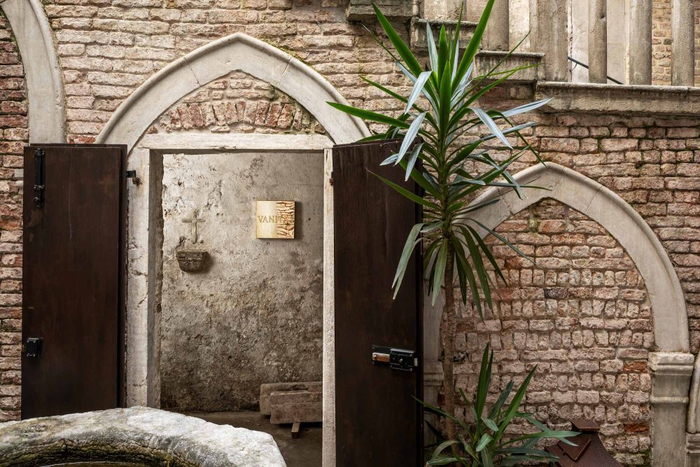 Maurizio Bertinetti, Bertinetti & Co., Tommaso Calabro, Venezia