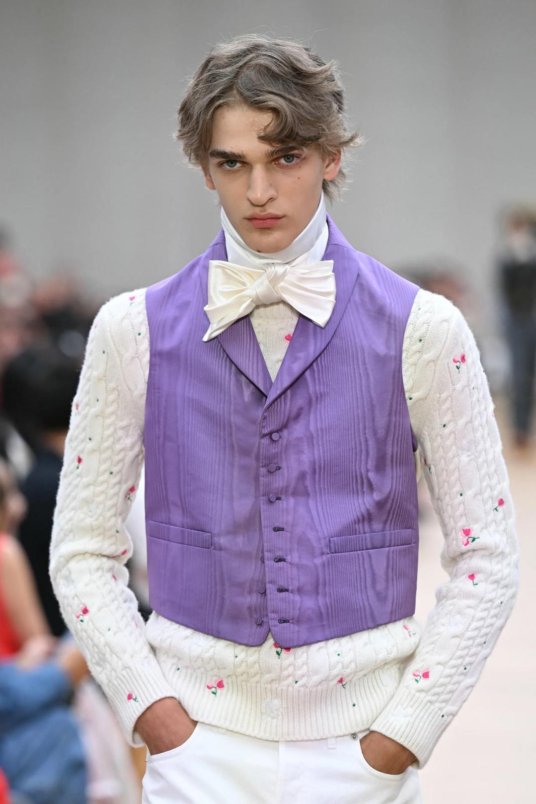 J. W. Anderson per Dior Homme: sfila il nuovo dandy contemporaneo