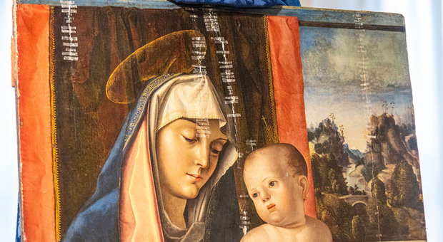 Dopo 52 anni, la “Madonna col Bambino” di Solario rientra in Italia
