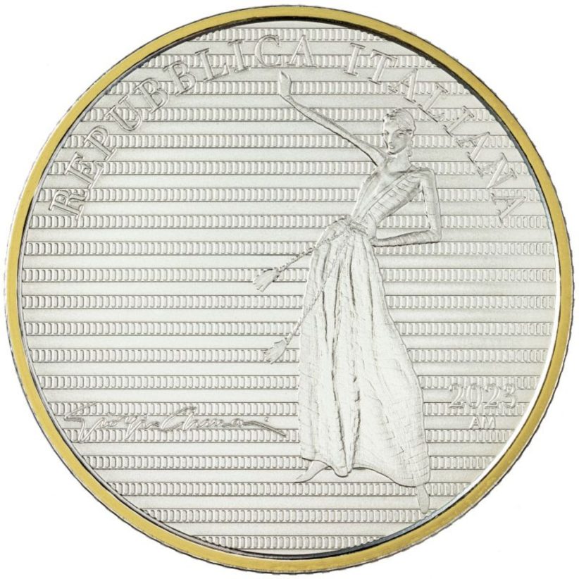 Modelle e monogramma GM sui tre coni argentei da 5 euro