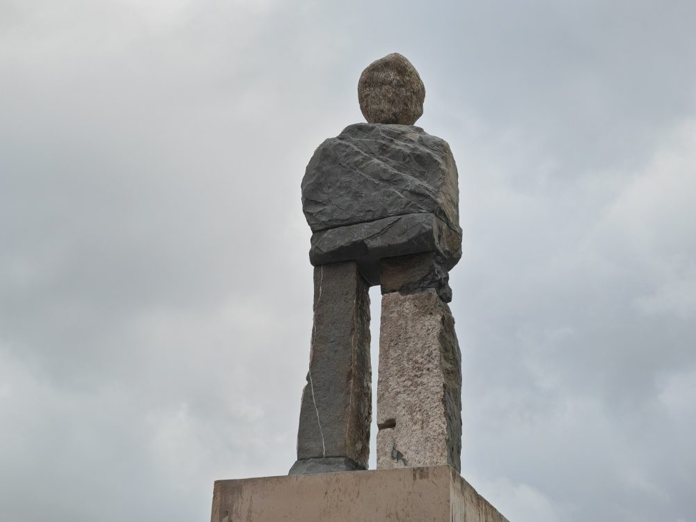 Ugo Rondinone, The First, Panorama Pozzuoli