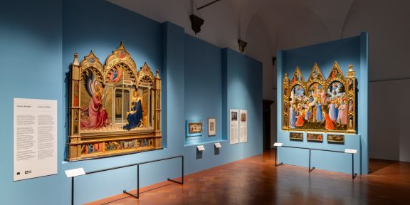 Beato Angelico, exhibition views, Palazzo Strozzi e Museo di San Marco, Firenze, 2025. Photo Ela Bialkowska, OKNO Studio