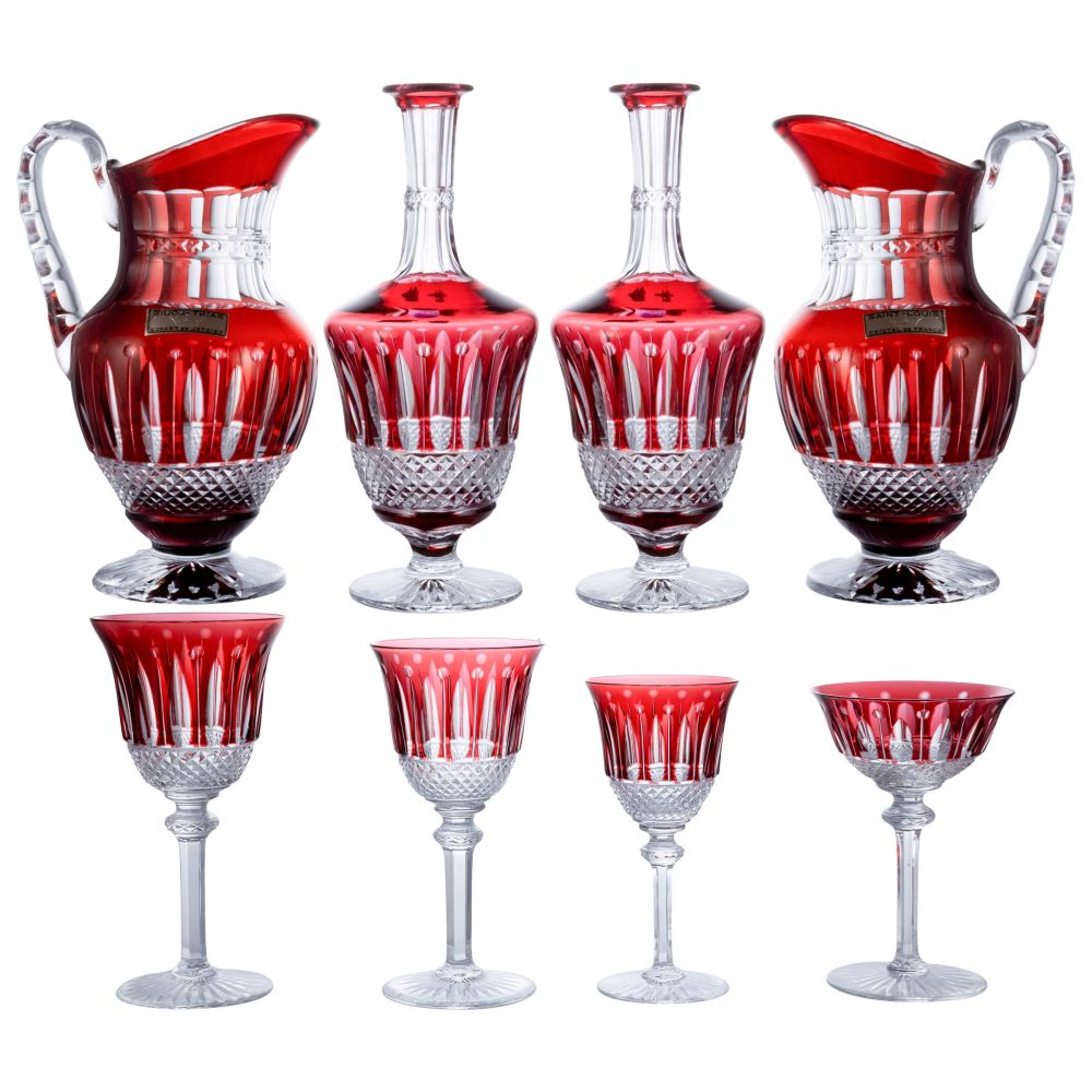 La serie di bicchieri in cristallo rosso St. Louis (Lotto 74)