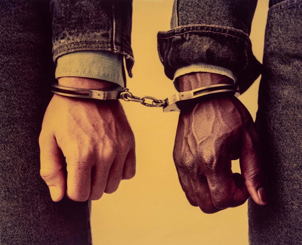 Oliviero Toscani. Manette, campagna pubblicitaria United Colors of Benetton, 1989. Lotto venduto € 8.340