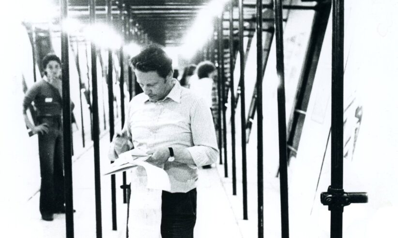 Enrico Crispolti, allestimento Biennale di Venezia 1978 © Archivio Enrico Crispolti