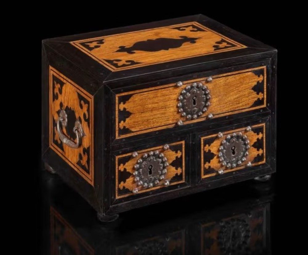 Il cofanetto individuato nei dipinti di Vermeer (Museu das Convergências, Porto)