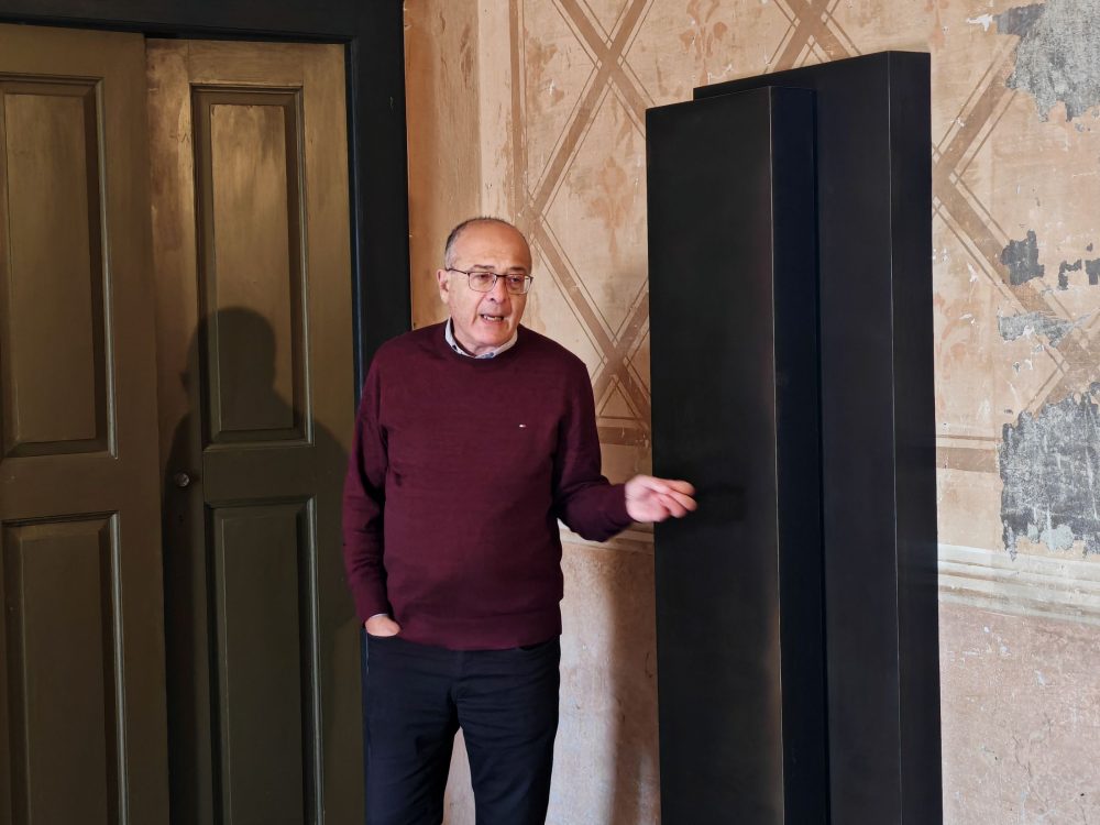 Il respiro nascosto delle cose. Omaggio a Hélène, Palazzo Oldofredi Tadini Botti, Torre Pallavicina, il curatore Alberto Fiz