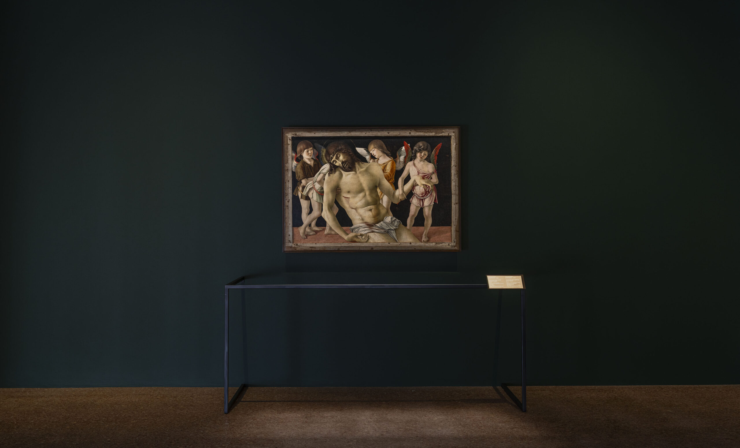 La “Pietà in viaggio”: cronache di una tavola inquieta