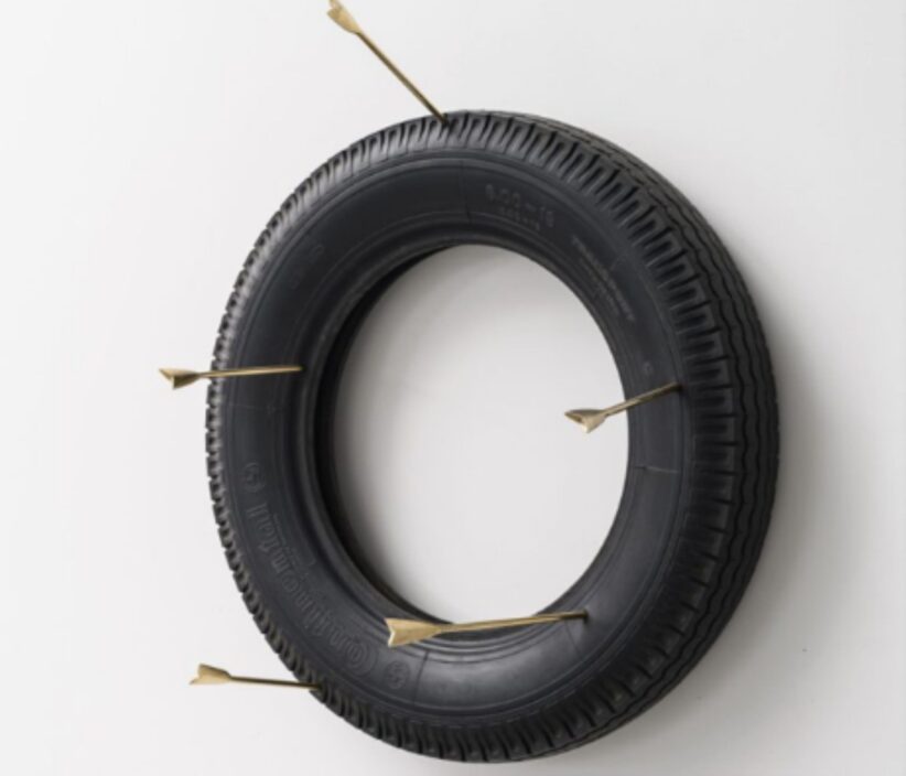 Paolo Canevari, San Sebastiano, 1999, pneumatico, bronzo