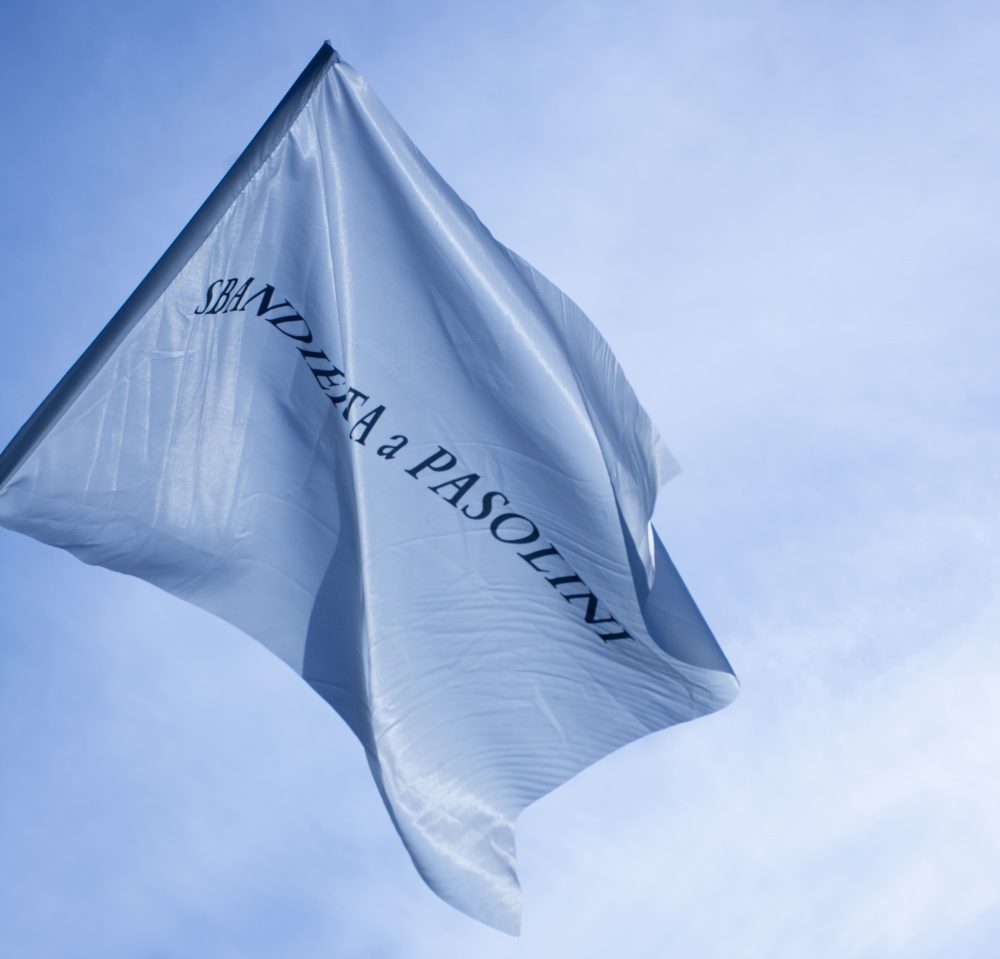 Sbandierata a Pasolini