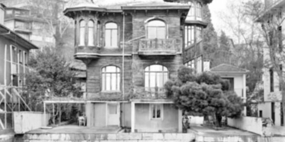 Ursula Schulz-Dornburg, Bosporus,1978 Courtesy Foto Industria 2025