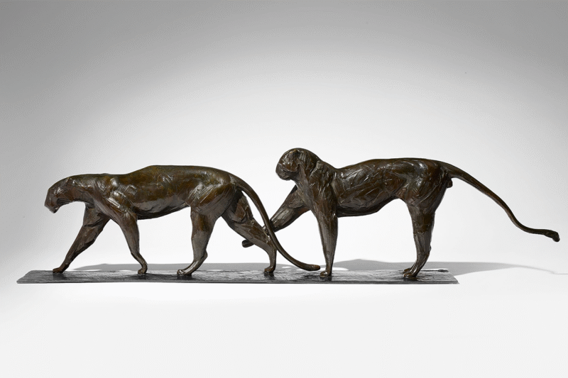 Lotto 309, Rembrandt Bugatti, Deux léopards marchant, le mâle lève une patte. Stima 250-350 mila euro. Venduto a 410.440 0euro - Artcurial 