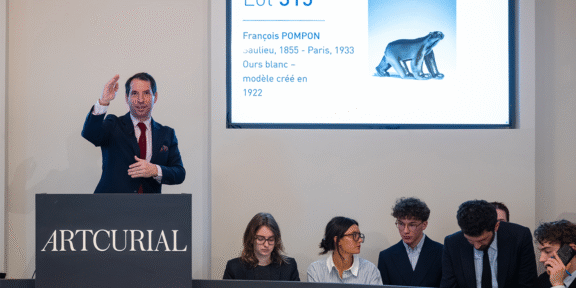 Artcurial, Une Collection Particulière, des monts d’Auvergne à la côte basque