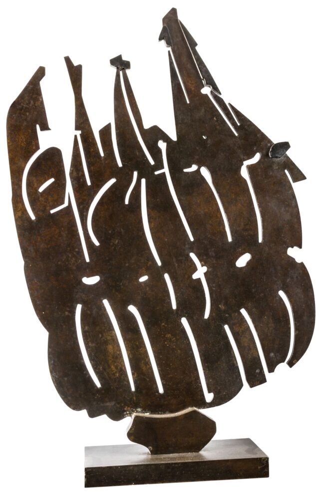 Pietro Consagra, Minneapolis 1966-1994. Scultura in bronzo, es. 1 6 su una tiratura complessiva di 6 esemplari in numeri arabi 109 x 69,5 x 1,5 cm. Stima € 13.000 – 16.000