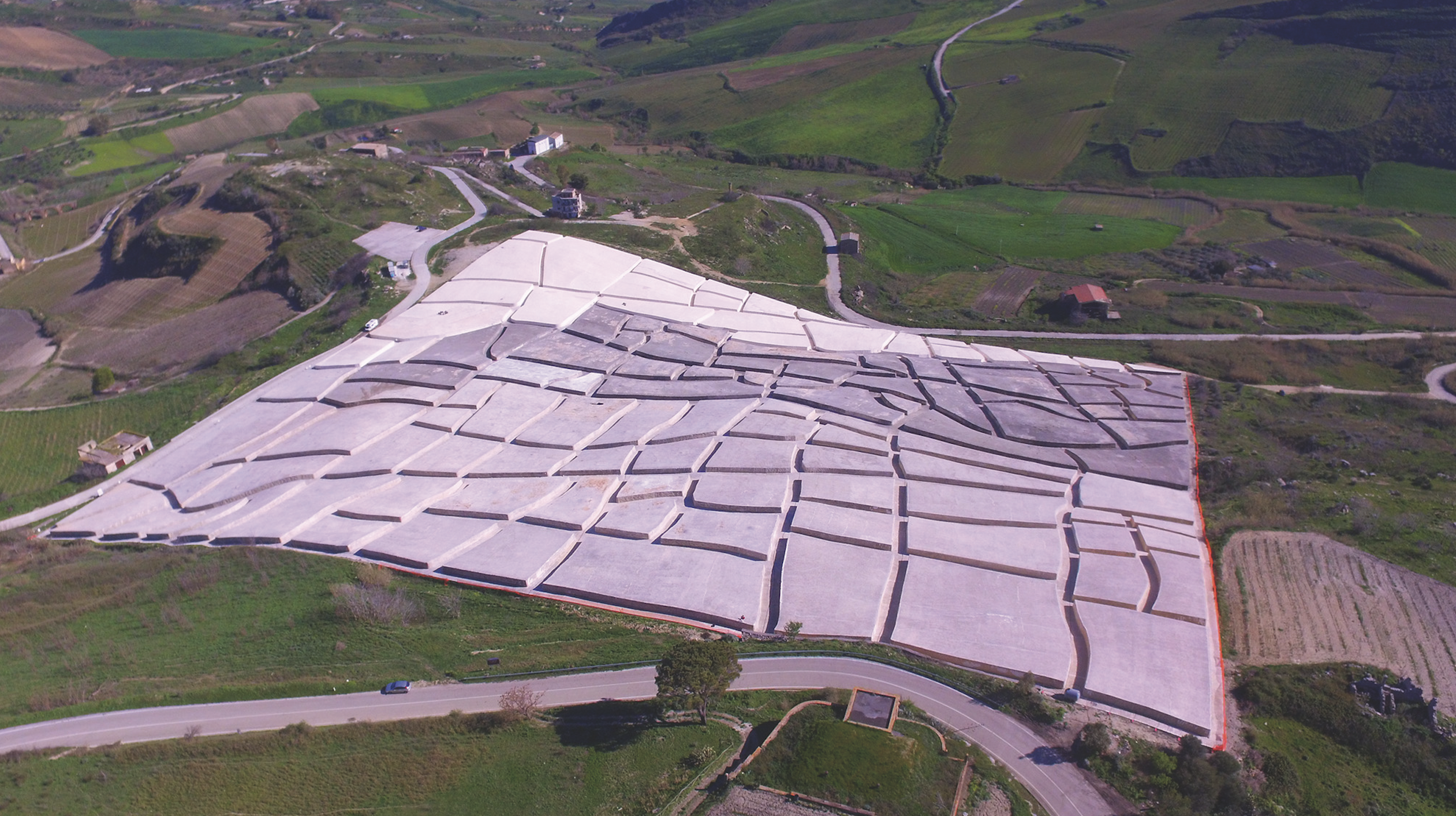 Corale e internazionale. Ecco cosa accadrà a Gibellina Capitale Italiana dell’Arte Contemporanea 2026