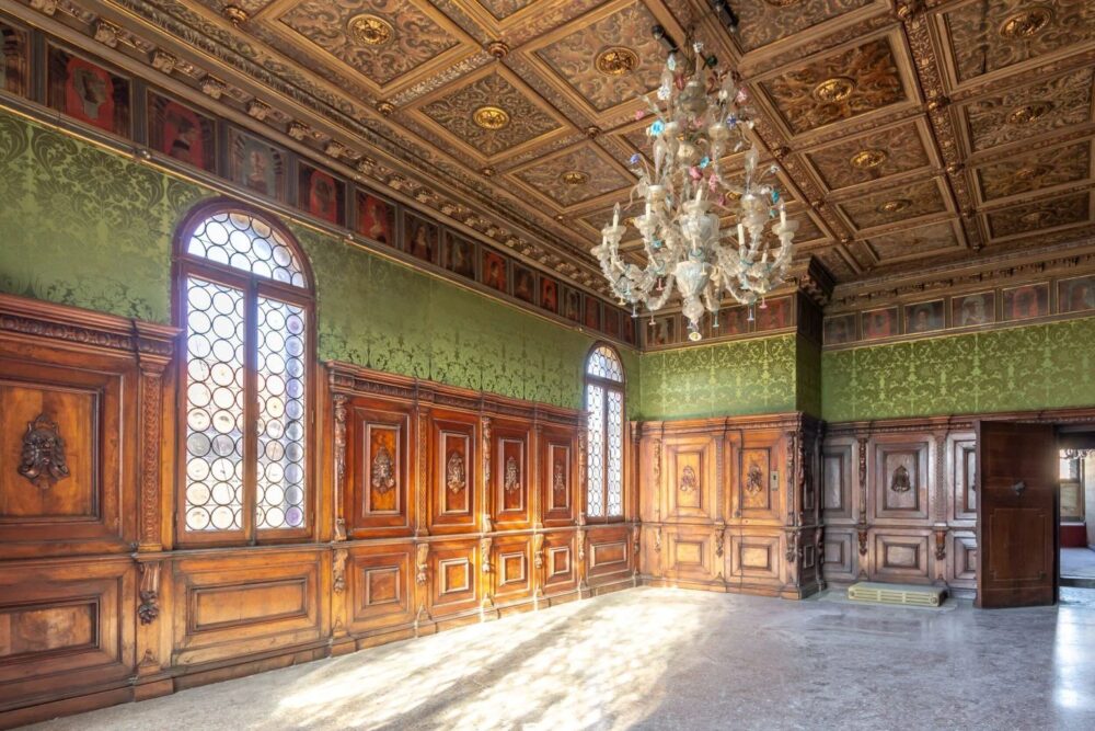Interni di Palazzo Dario a Venezia (foto courtesy Christie's International Real Estate)