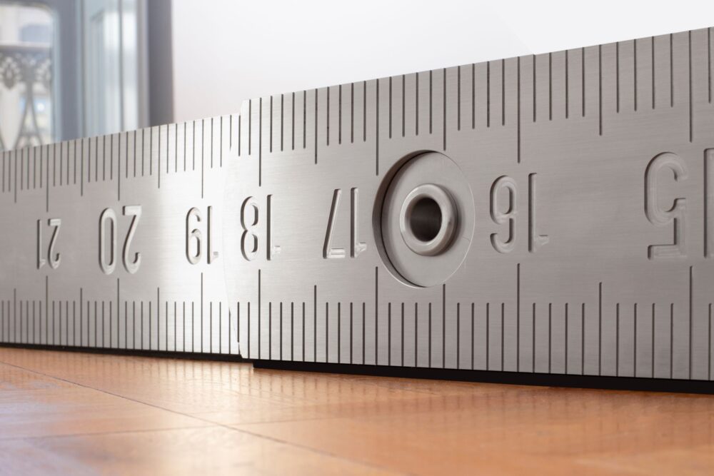 Iran do Espírito Santo, Metro, 2025, Stainless steel, variable dimensions, credits Gabriele Abbruzzese, courtesy Mazzoleni
