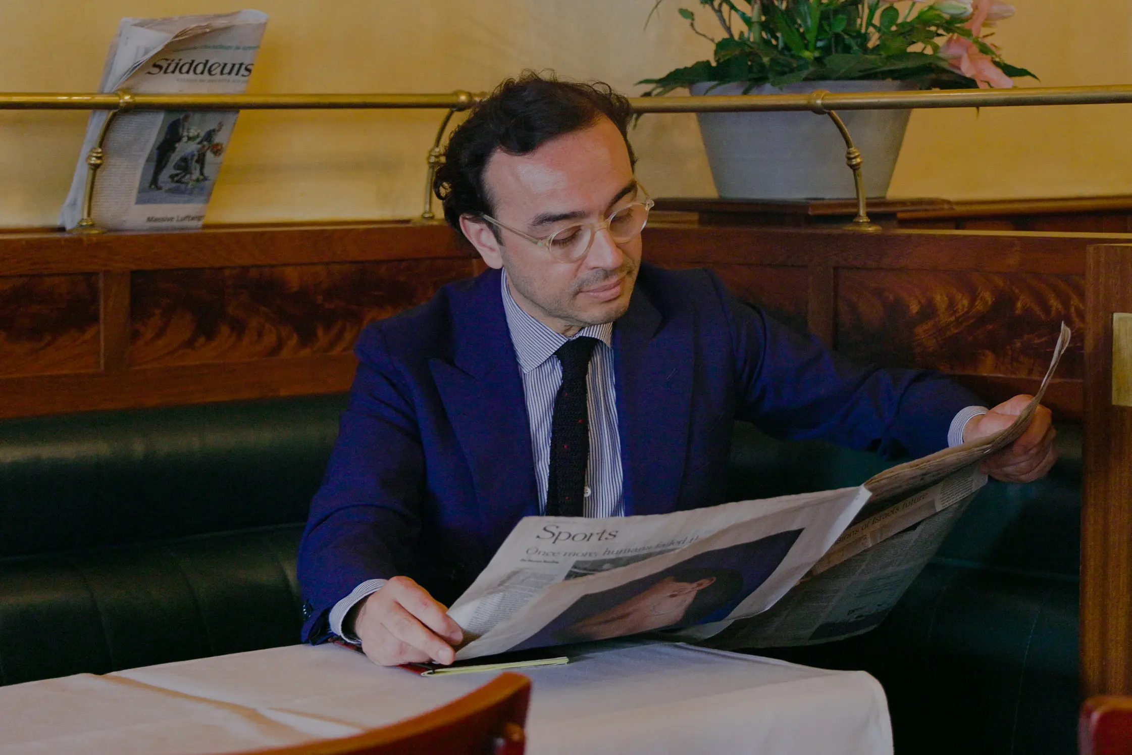 Crisi del contemporaneo: anche Mehdi Chouakri si prende “una pausa”