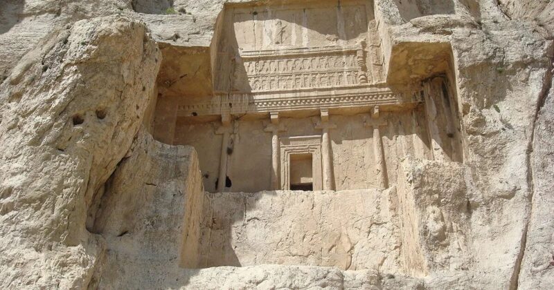 Resti di Naqsh-e Rajab, in Iran