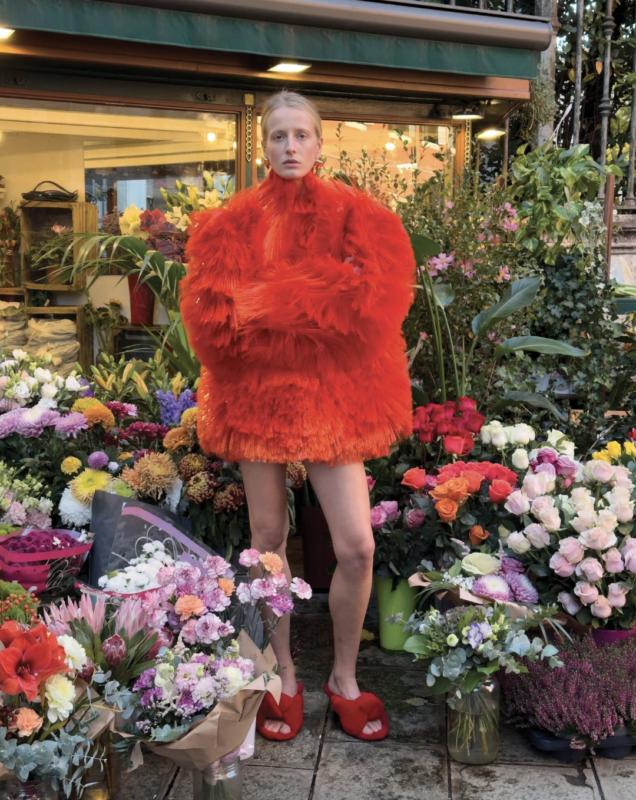 Bottega Veneta, campagna Summer 2026 firmata da Juergen Teller. Courtesy of Bottega Veneta 