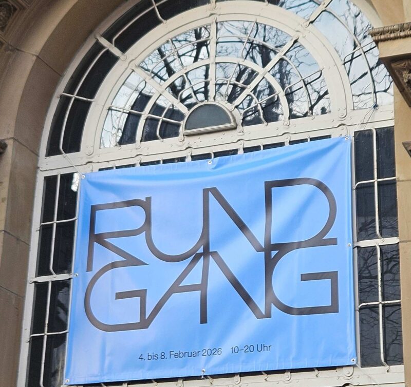 Entrata della Kunstakademie di Düsseldorf. Foto Della Ventura