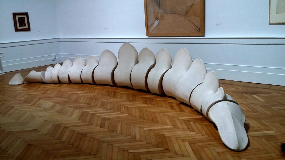 Pino Pascali, Scheletro di dinosauro, 1966