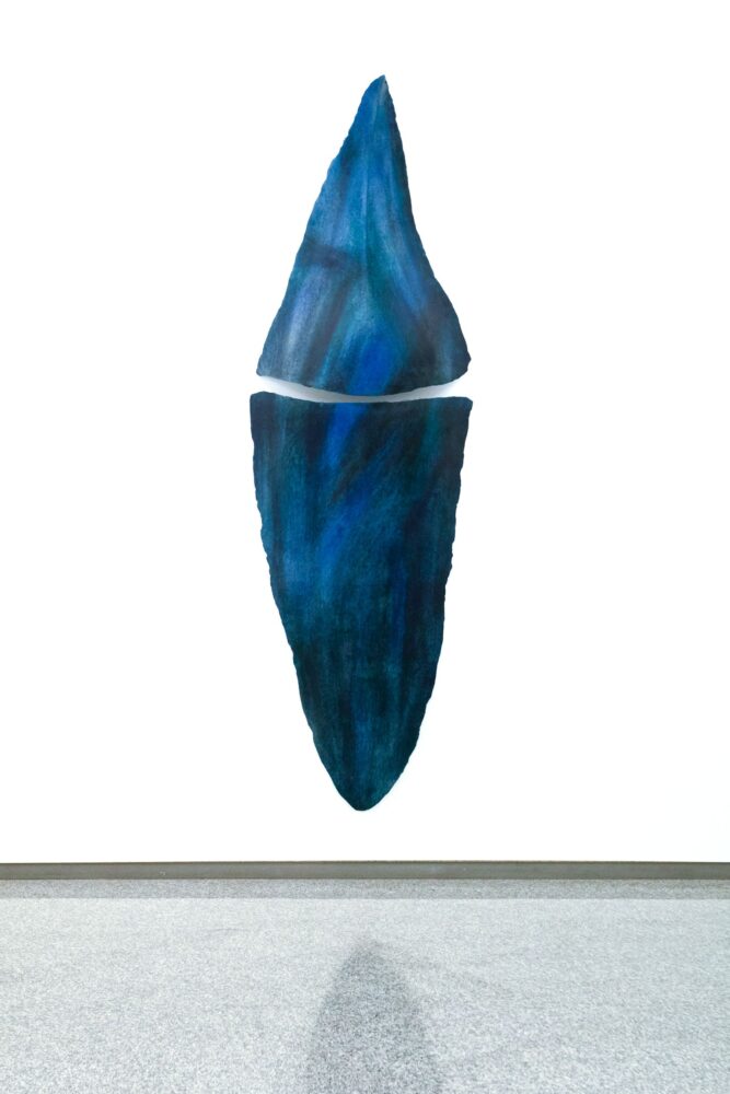 Nunzio, Re dei re, 1985, gesso e tempera (colata gesso scagliola su armatura metallicae tempera), courtesy l'artista e lorenzelli arte