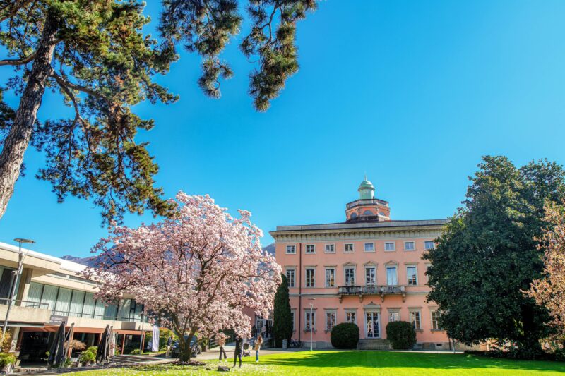 YouNique – Boutique Fair of Arts. Villa Ciani a Lugano