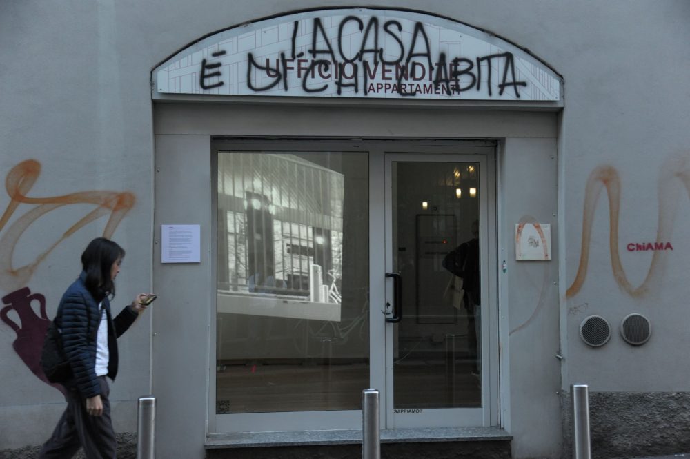 Andrea Aquilanti, Lanterna, 2026, Street view