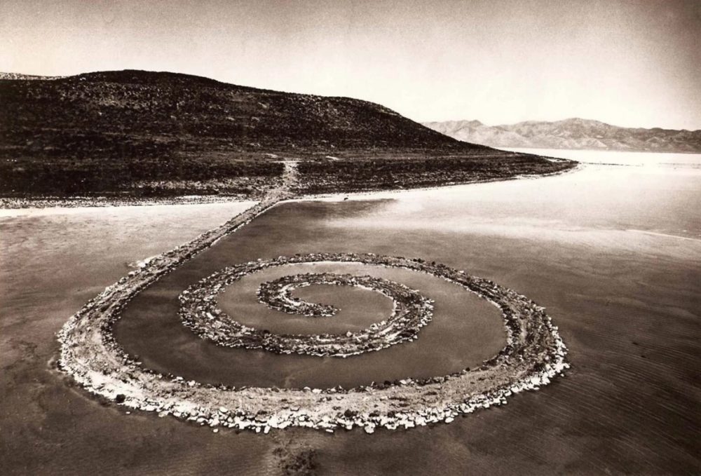Gianfranco Gorgoni, Robert Smithson, Spiral Jetty, 1970