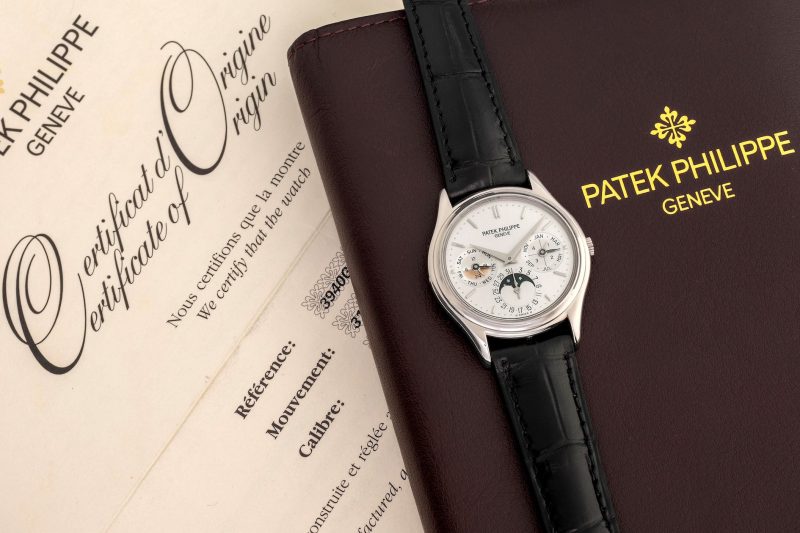 Lotto 175, Patek Philippe Calendario Perpetuo ref. 3940G in oro bianco 18k con doppio fondello, quadrante Silver, con scatola del tempo e garanzia, circa 2006. Stima 45.000-60.000 euro. Cambi Casa d'Aste