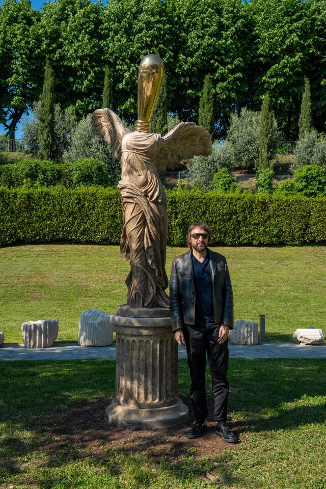 Francesco Vezzoli, Nike Metafisica, courtesy Fondazione Brescia Musei