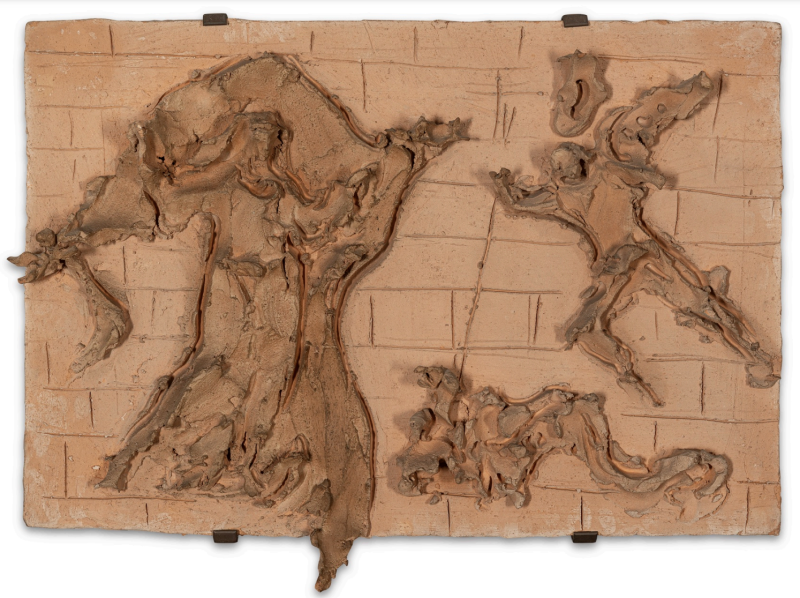 Lotto 77, Lucio Fontana, Rilievo per la facciata della Chiesa parrocchiale dell’Assunta ai piani di Celle Ligure (1958). Terracotta, cm. 41x61. Stima: 80.000-120.000 euro - Wannenes