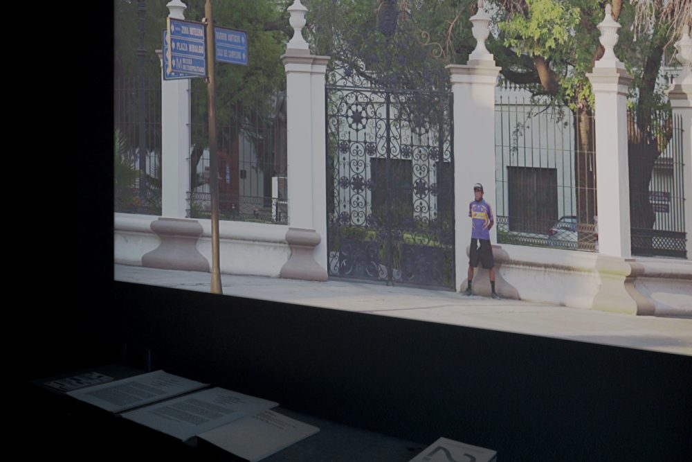 In 2.73 giorni. Abitare il caos. Oscar Formacio Mendoza con Nina Fiocco (ERROR), Archipielago (2021), dettaglio dell'installazione, giugno 2026