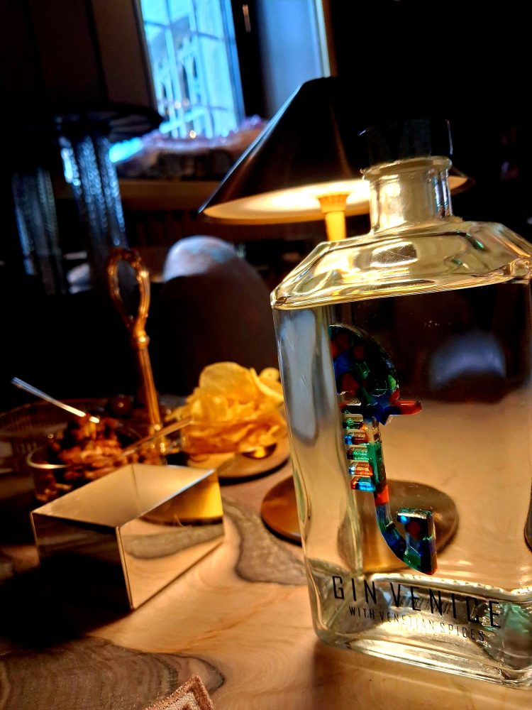 La preziosa bottiglia gioiello Gin Venice