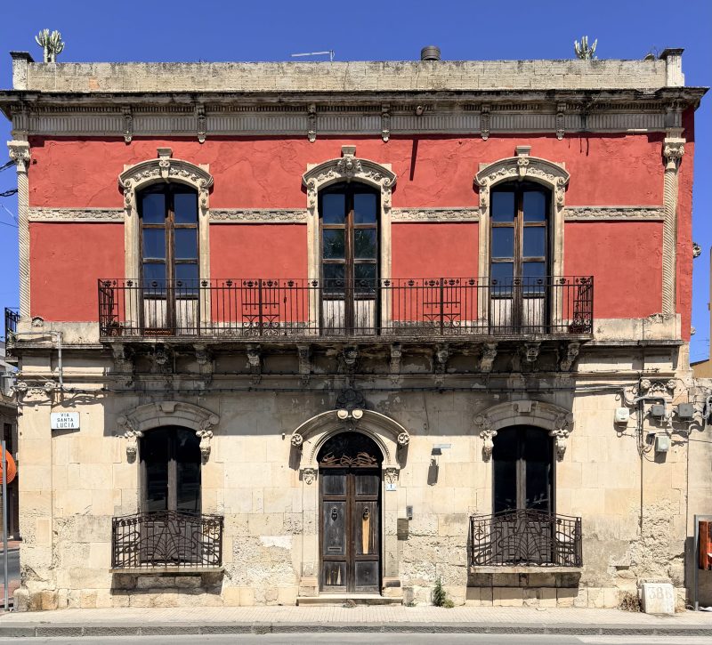 Santa Lucia Contemporary/Casa Bramante ad Avola, Sicilia. Nuovo spazio di Davide Bramante
