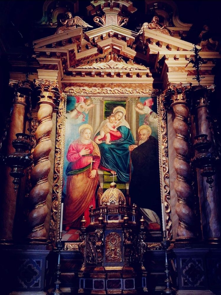 Chiesa di san Giovanni a Vinigo, Madonna con Bambino tra i Santi Margherita e Antonio Abate di Tommaso Vecellio