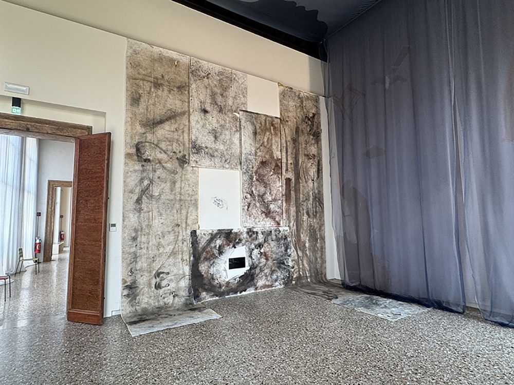 Yumna Al-Arashi, ambiente della performance Penumbra