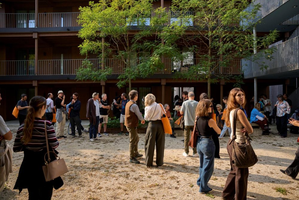 Biennale Svizzera del territorio, passeggiata cooperativa abitare