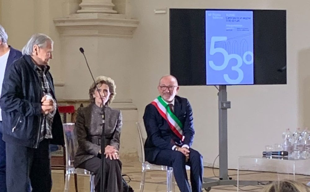 La premiazione di Umberto Sala, cofondatore della rivista Segno